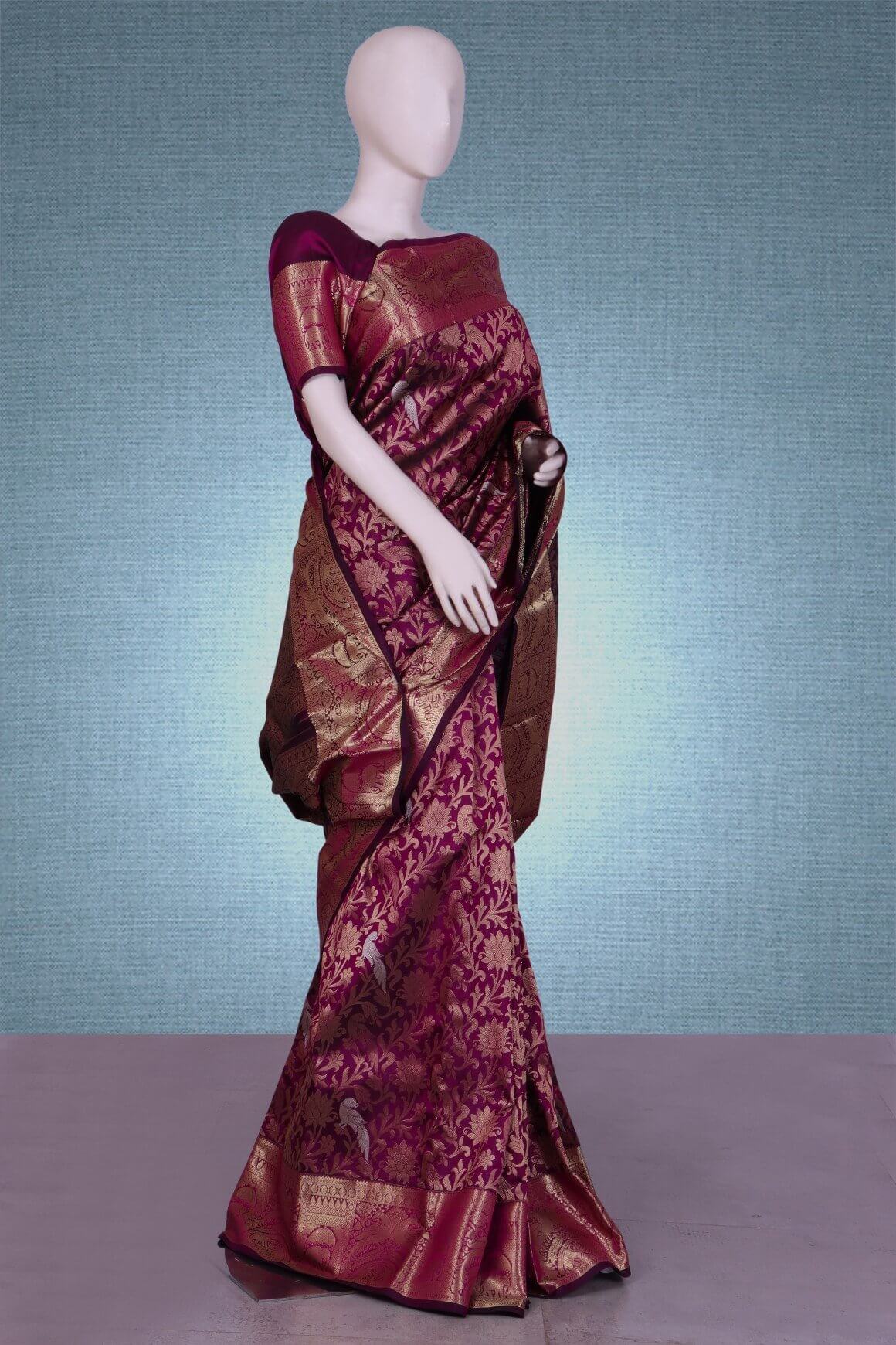 Traditional Magenta Saree in Silk with all over Zari Weaving