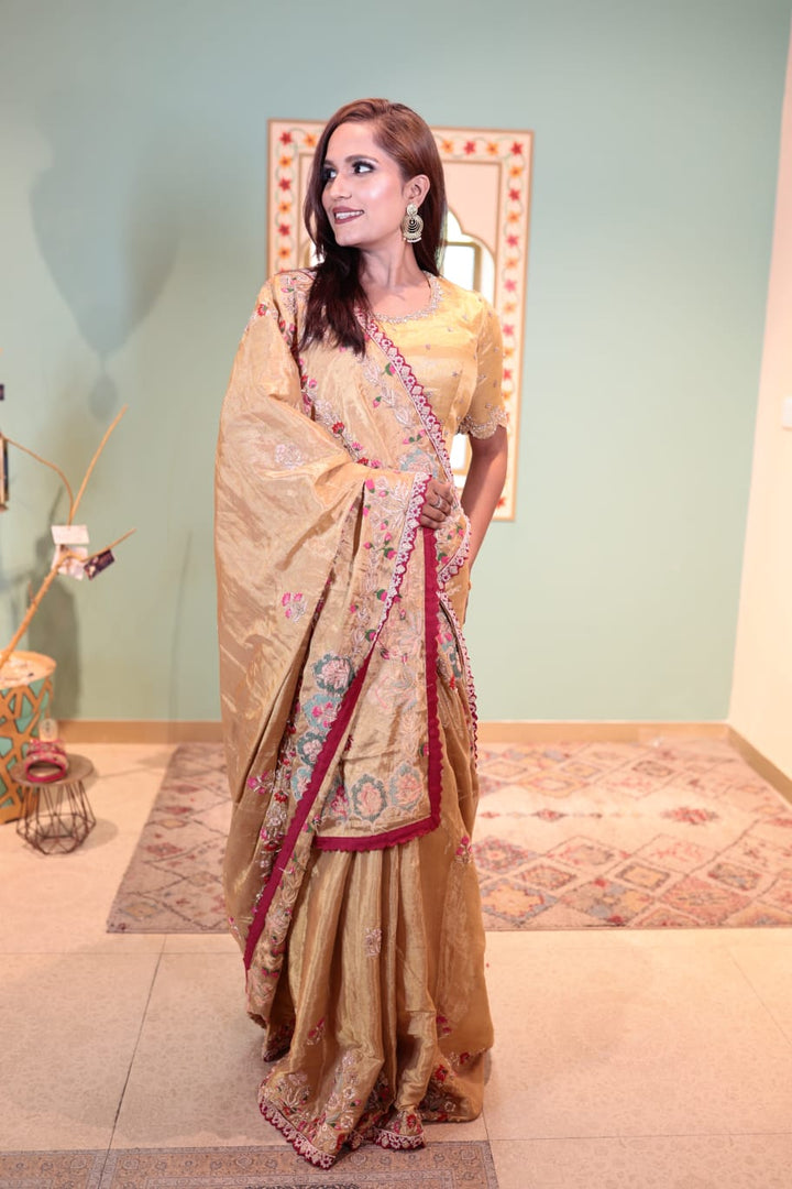 Regal Handloom Lama Golden Saree with Exquisite Embroidery
