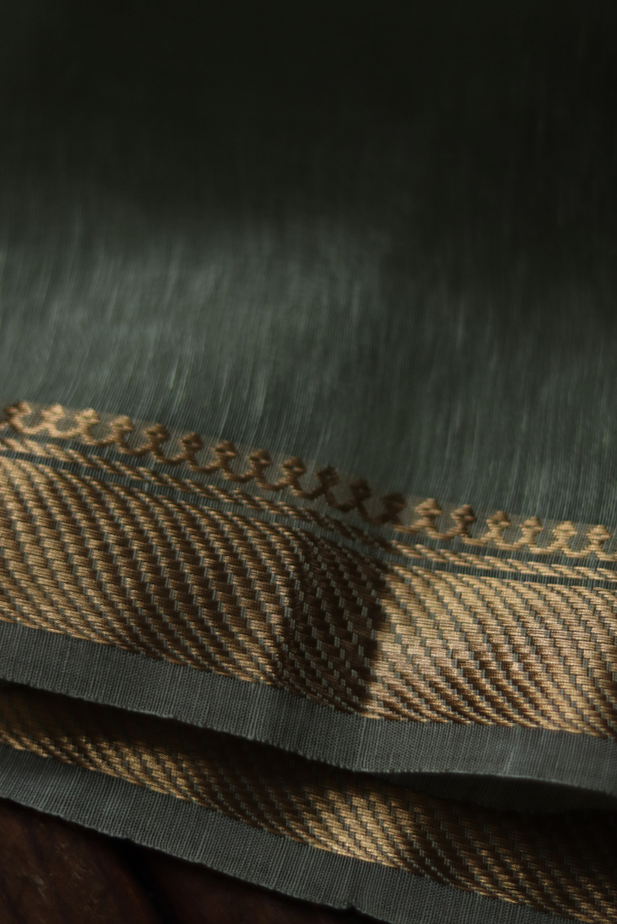 Embroidered Silk Linen Saree Shayari (SAREE)