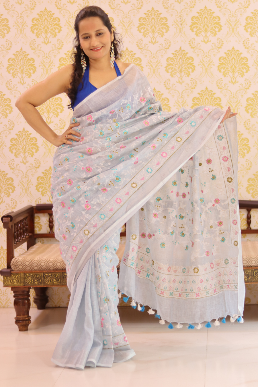 Embroidered Linen Saree Nargis (SAREE)