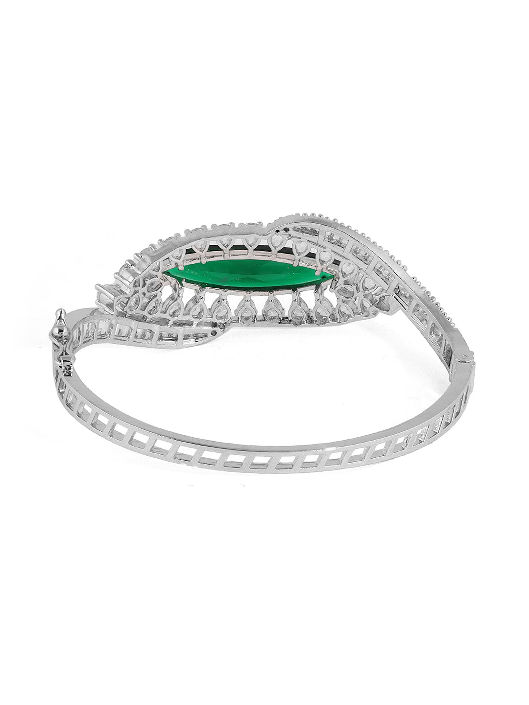 Green AD Stones kada Stylish Silver Plating Bracelet