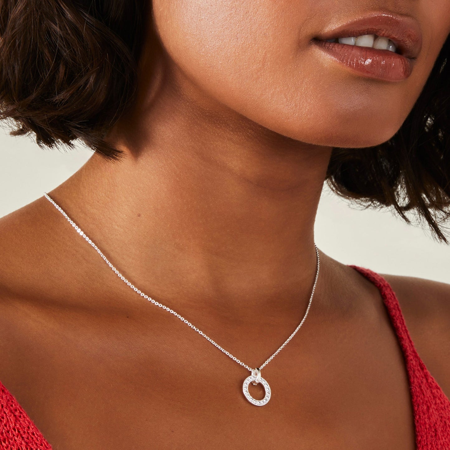 London Women Sterling Silver-plated Cubic Zirconia Circle Pendant Necklace