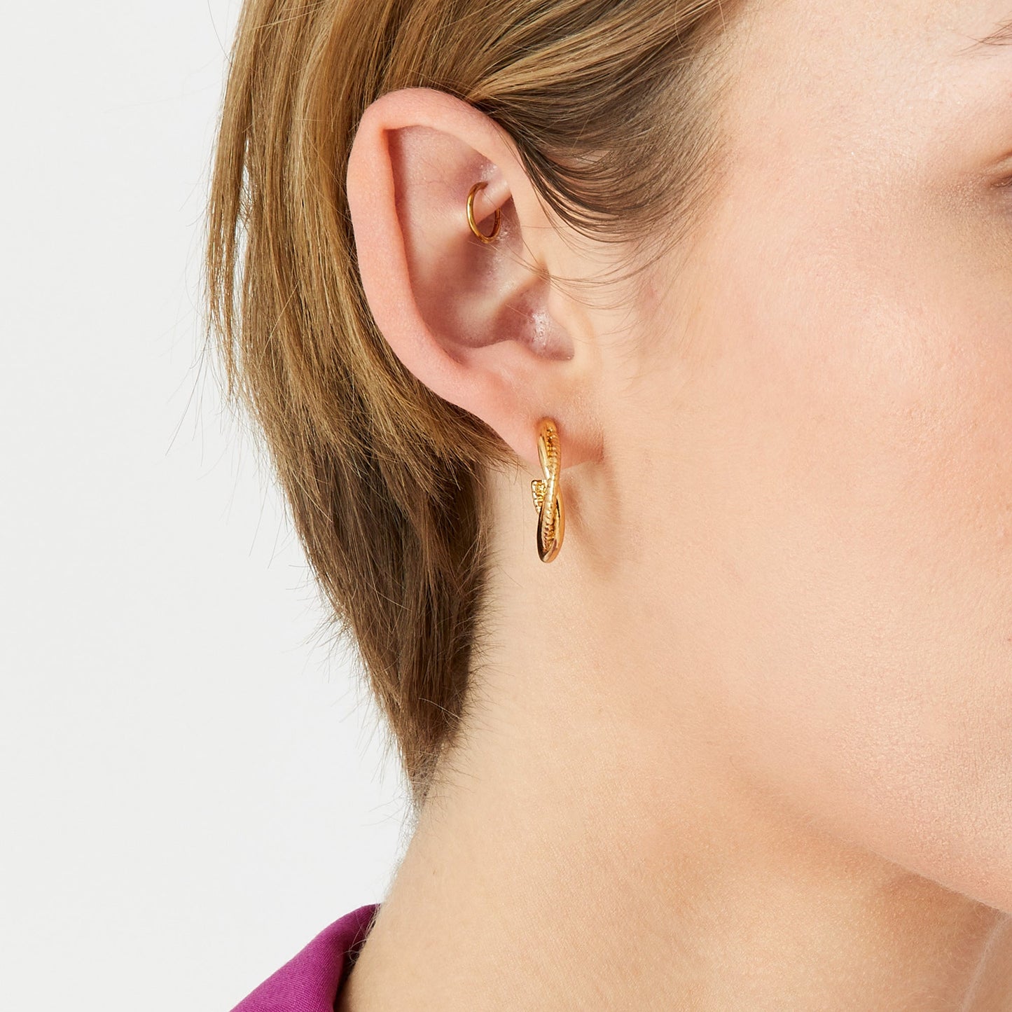London Women's gold Super Classics Twist Textured Hoops Earring
