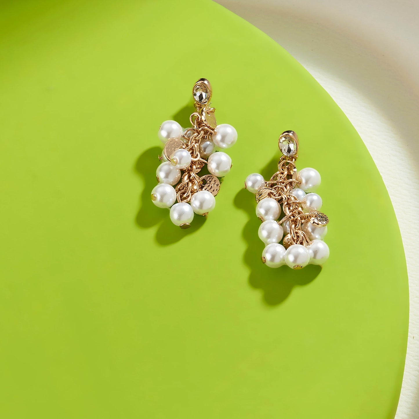 London Women's Pearl Cluster Drop Earring