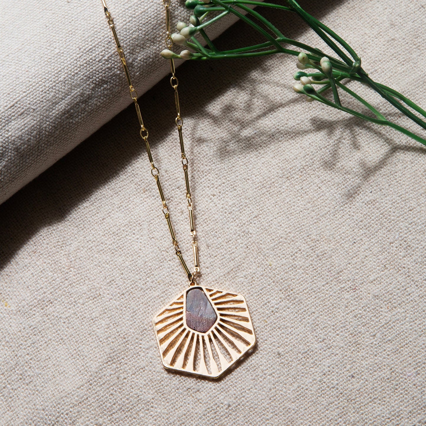 London Women's Pearlised Hexagon Pendant Necklace