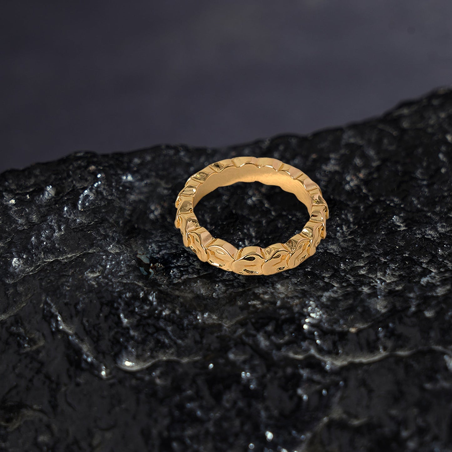 London Women's Textured Circles Rings Gold-Medium