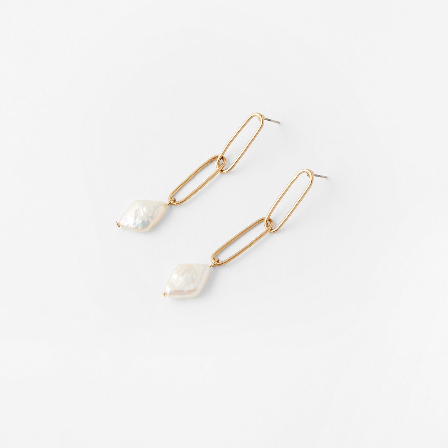 London Women's Freshwater Pearl Chain Earring