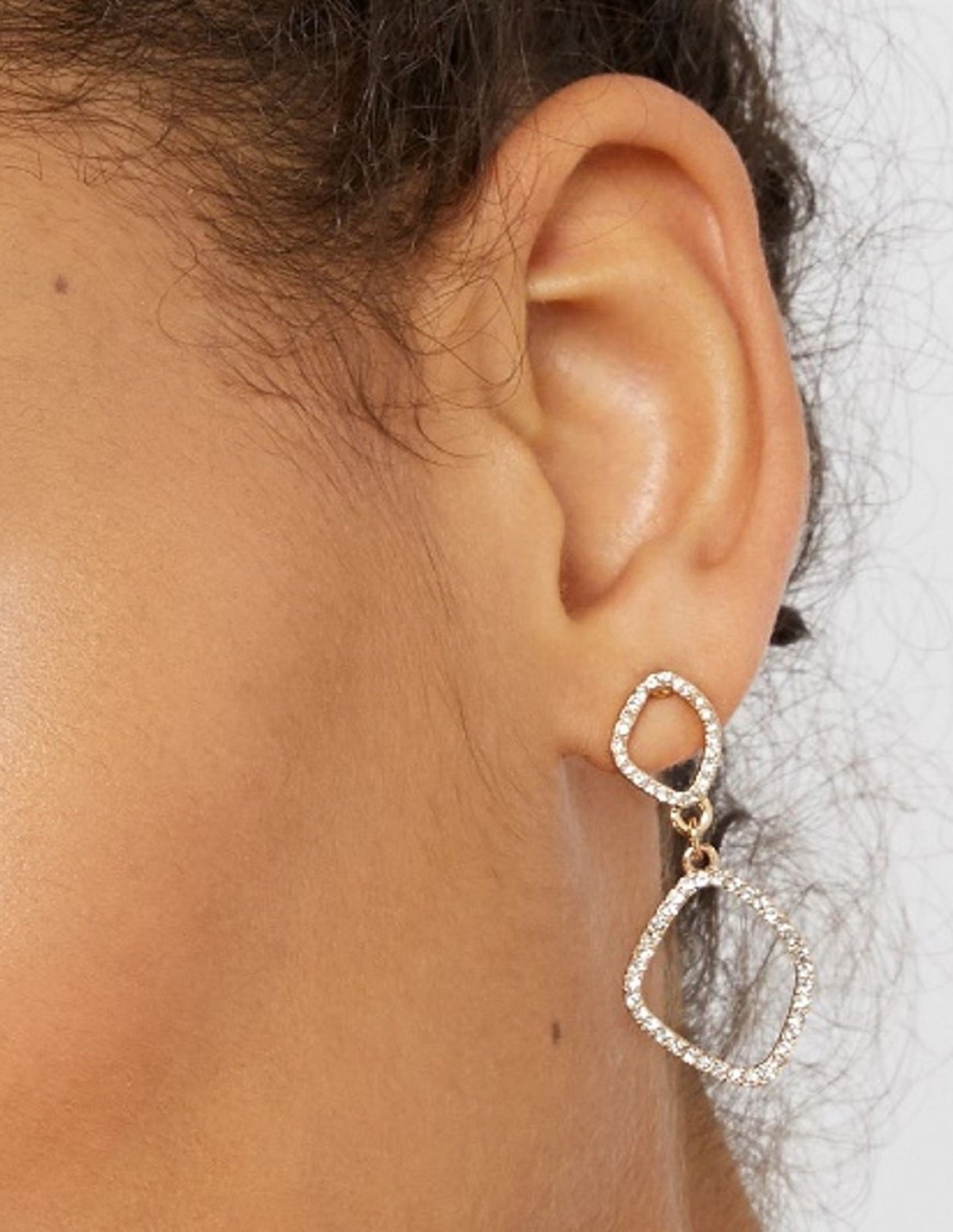 London Women'S Gold Pave Organic Oval Short Drops Earring