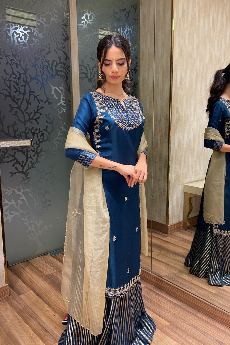 Beautiful Blue Floral Motif with Textured Pattern Kurti