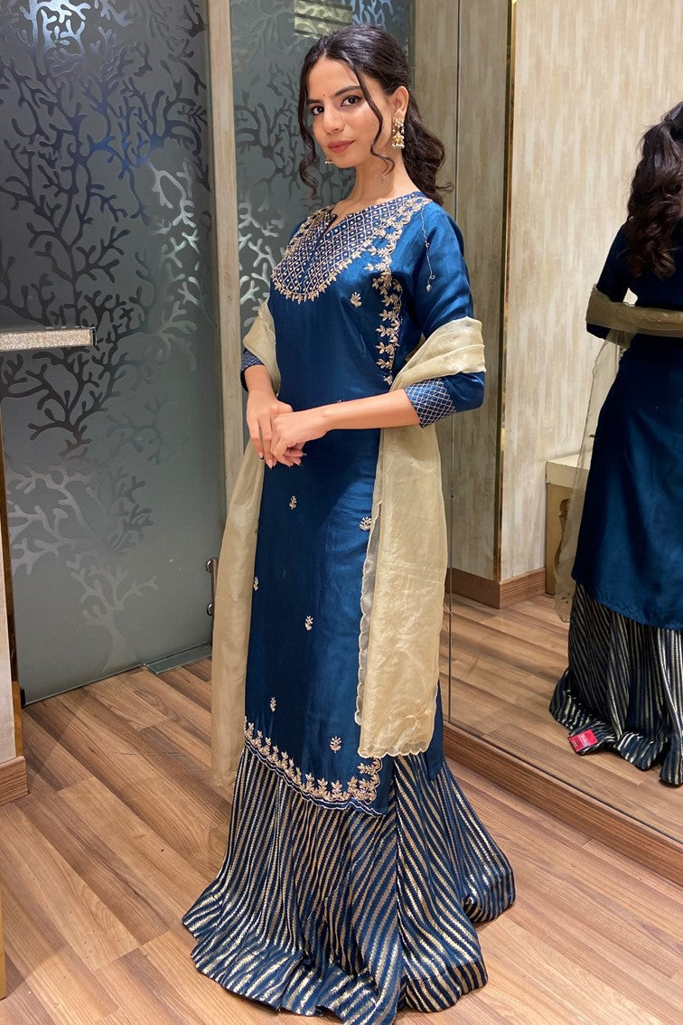 Beautiful Blue Floral Motif with Textured Pattern Kurti