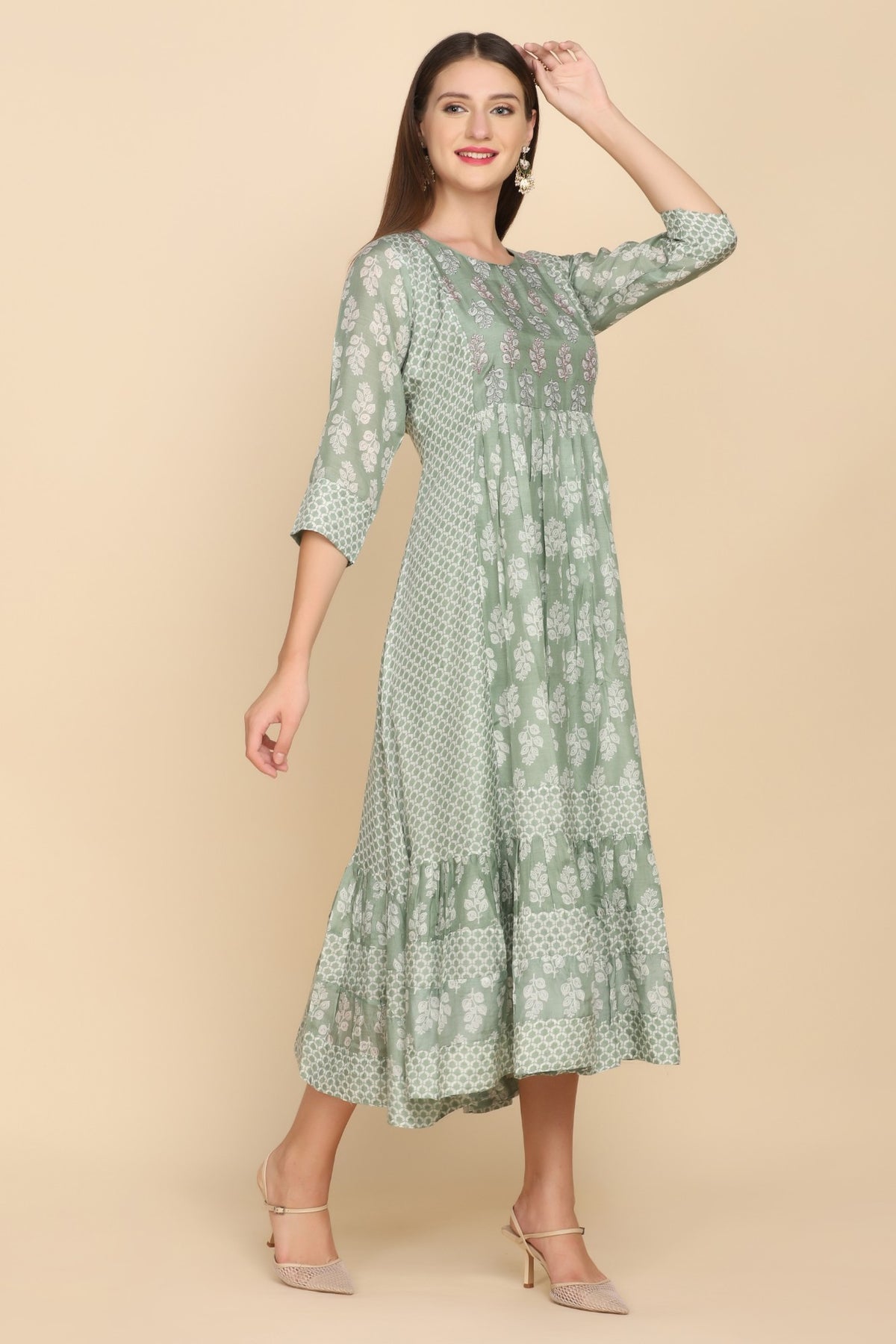 Elegant green printed calf length tunic