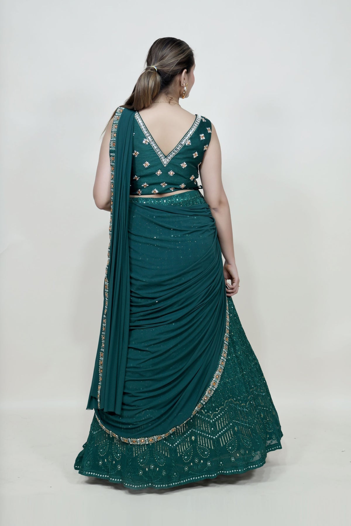 CLASSIC GREEN COLOR FLORAL MOTIF LEHENGA SET