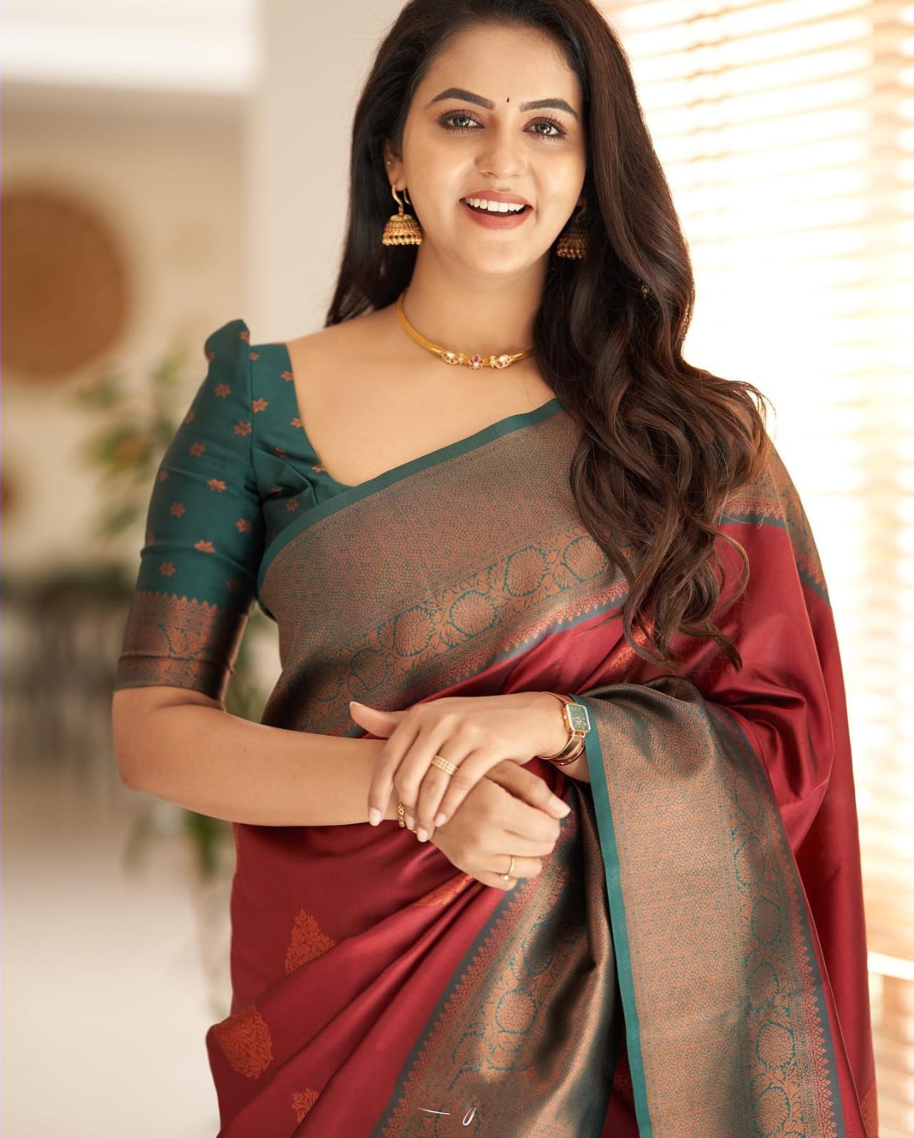 Epiphany Maroon Soft Silk Saree With Forbearance Blouse Piece