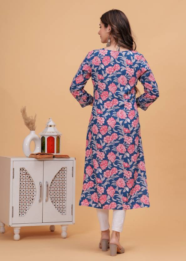 Women Self Design Viscose Rayon Straight Kurta