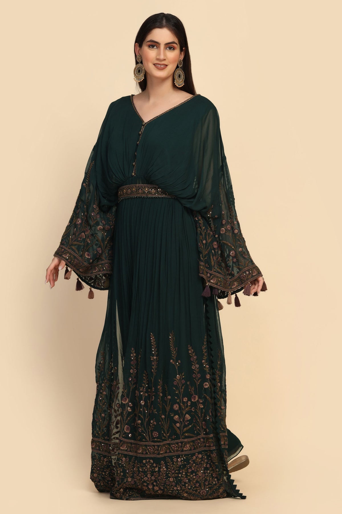 Classic Green Color Dress With Stylish Sleeves