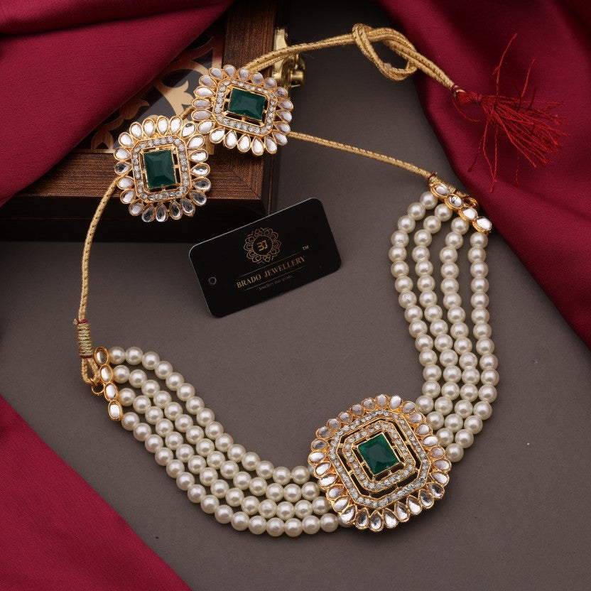 Brass Gold-plated White Jewel Set