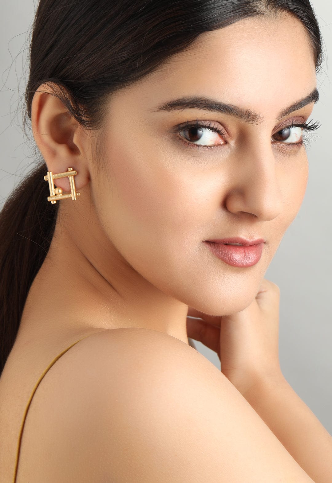 TOKYO TALKIES X Gold-Toned White Set Of 2 Drop Earrings