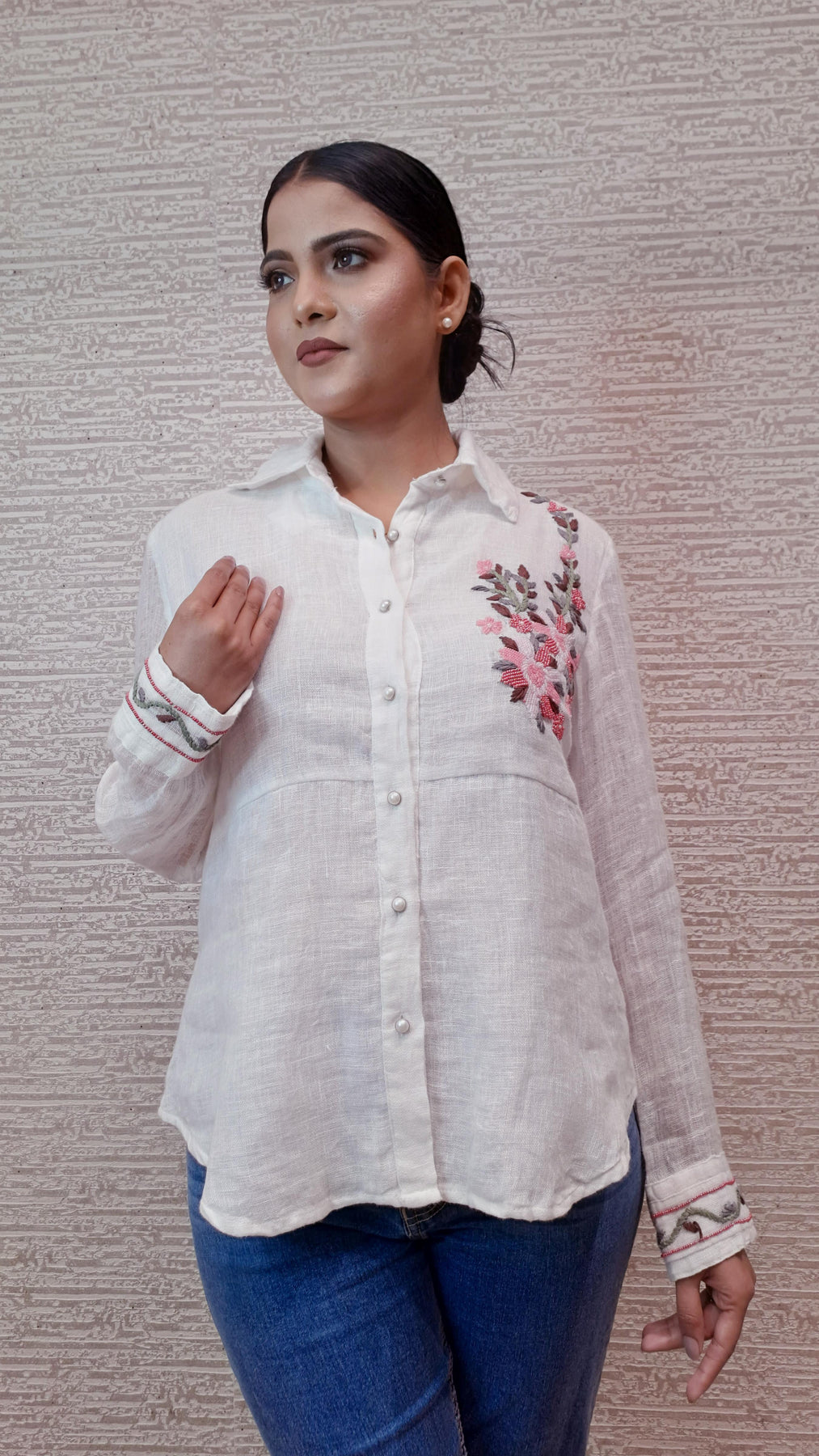 Classic Cotton Linen Shirt In Ivory Color With Floral Embroidery