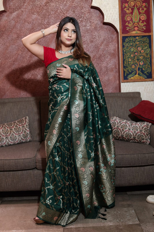 Elegant Fir Green Handloom Silk Saree