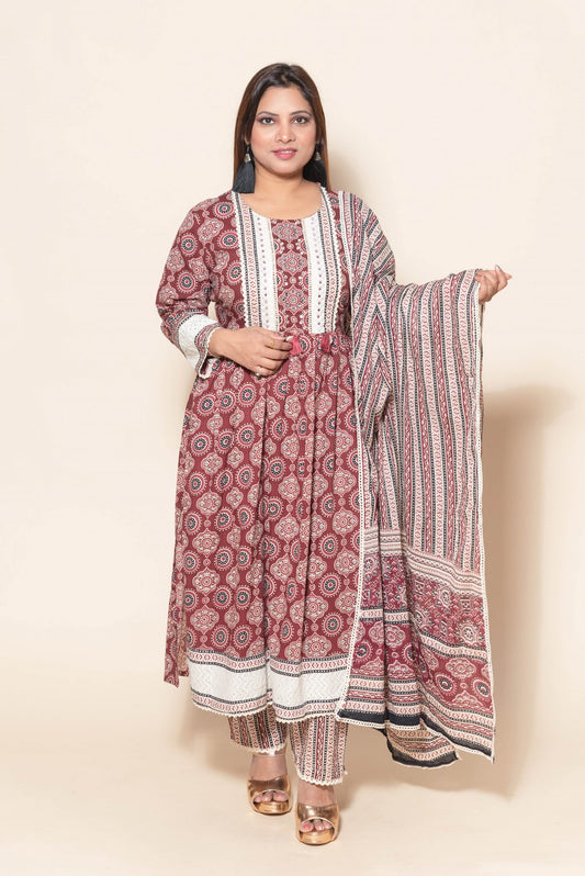 Elegant Maroon and White Cotton Suit with Printed Design