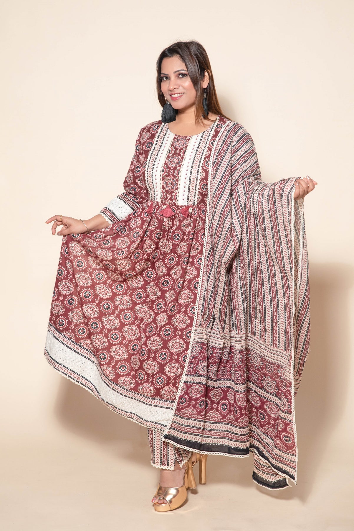 Elegant Maroon and White Cotton Suit with Printed Design