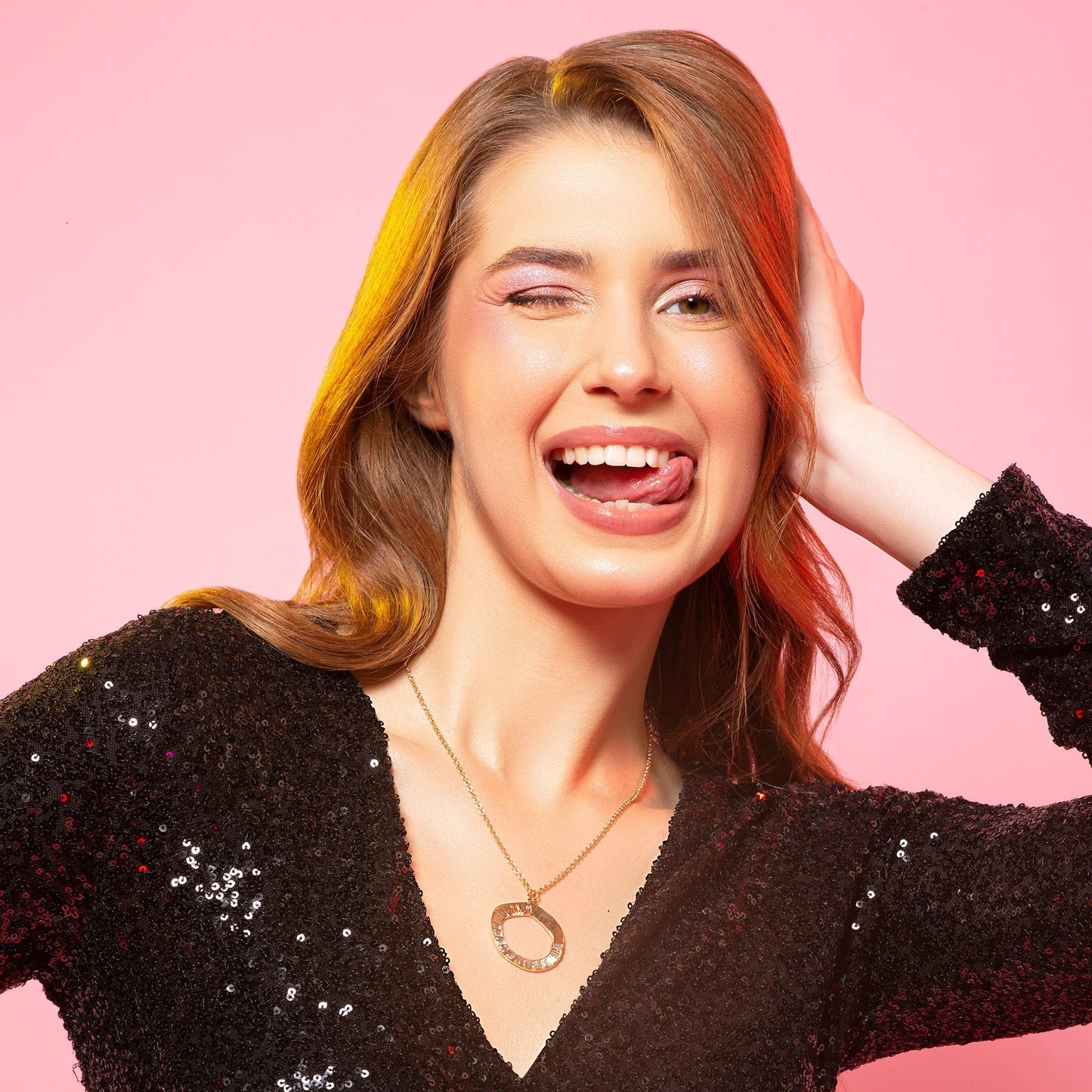 London Women's Textured Circle Long Pendant Set