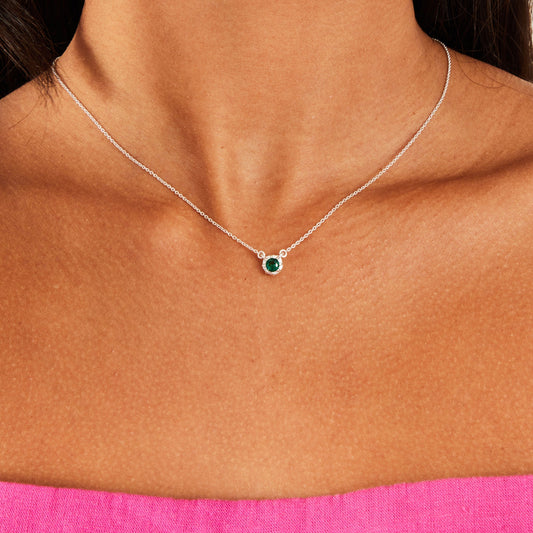 London Women's 925 Sterling Silver Hallmark Green Stone Pendant Necklace
