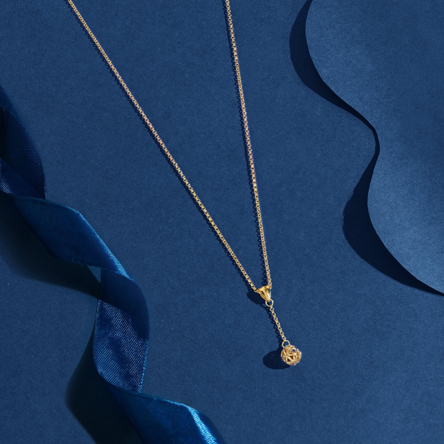 London Women's Z Real Gold Plated Chain Bead Y-necklace