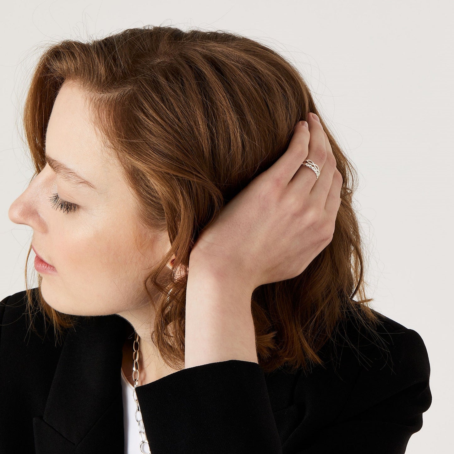 London Women's Silver Set of 2 Crossover Band Ring-Medium