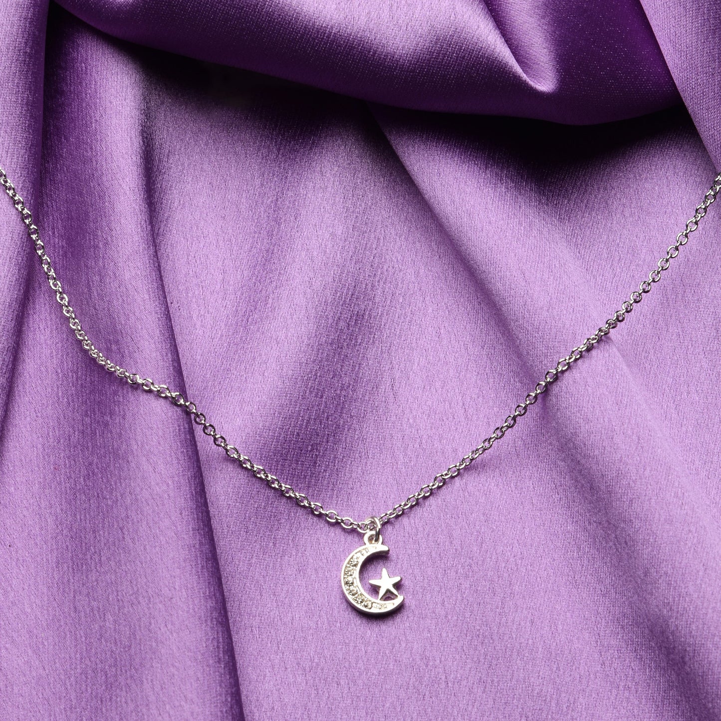 London Women'S Silver Moon & Star Pendant Necklace