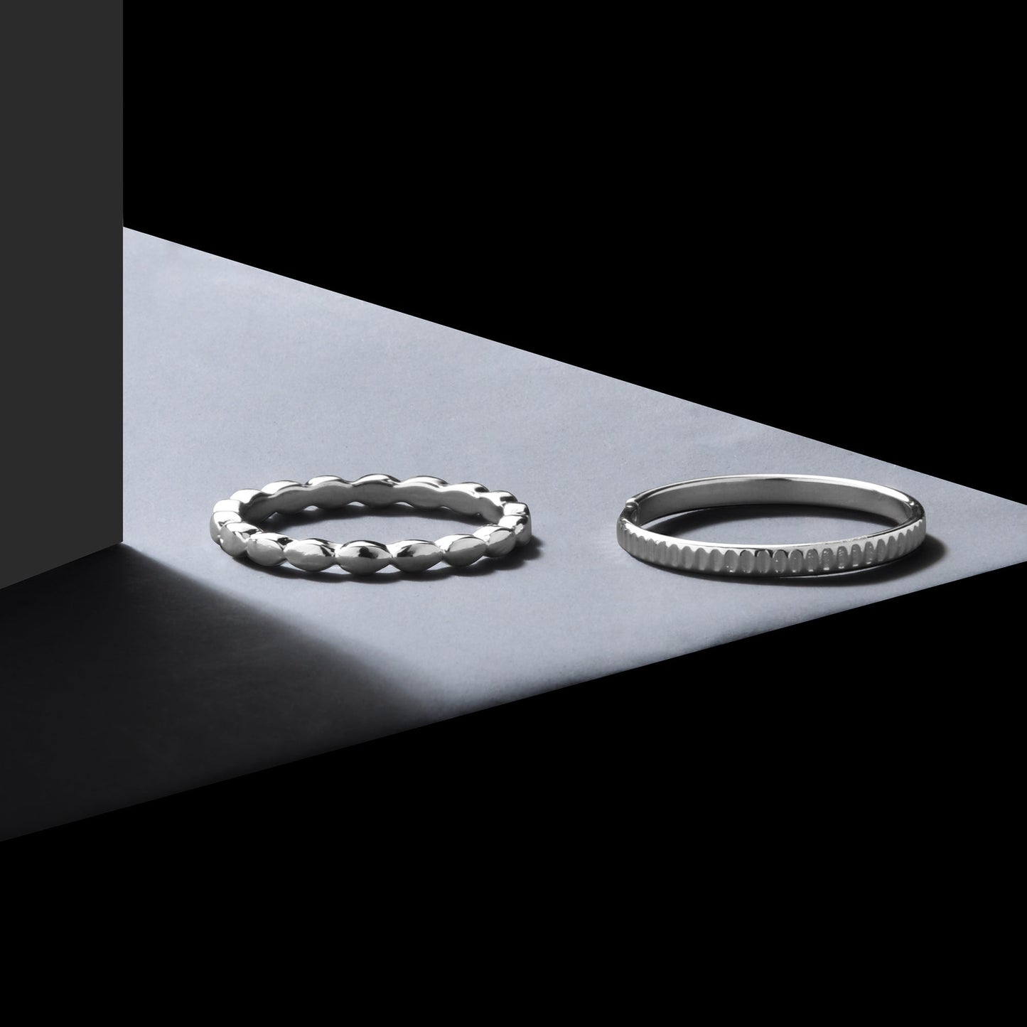 London Women'S Silver Set Of 2 Textured Skinny Ring Pack- Medium