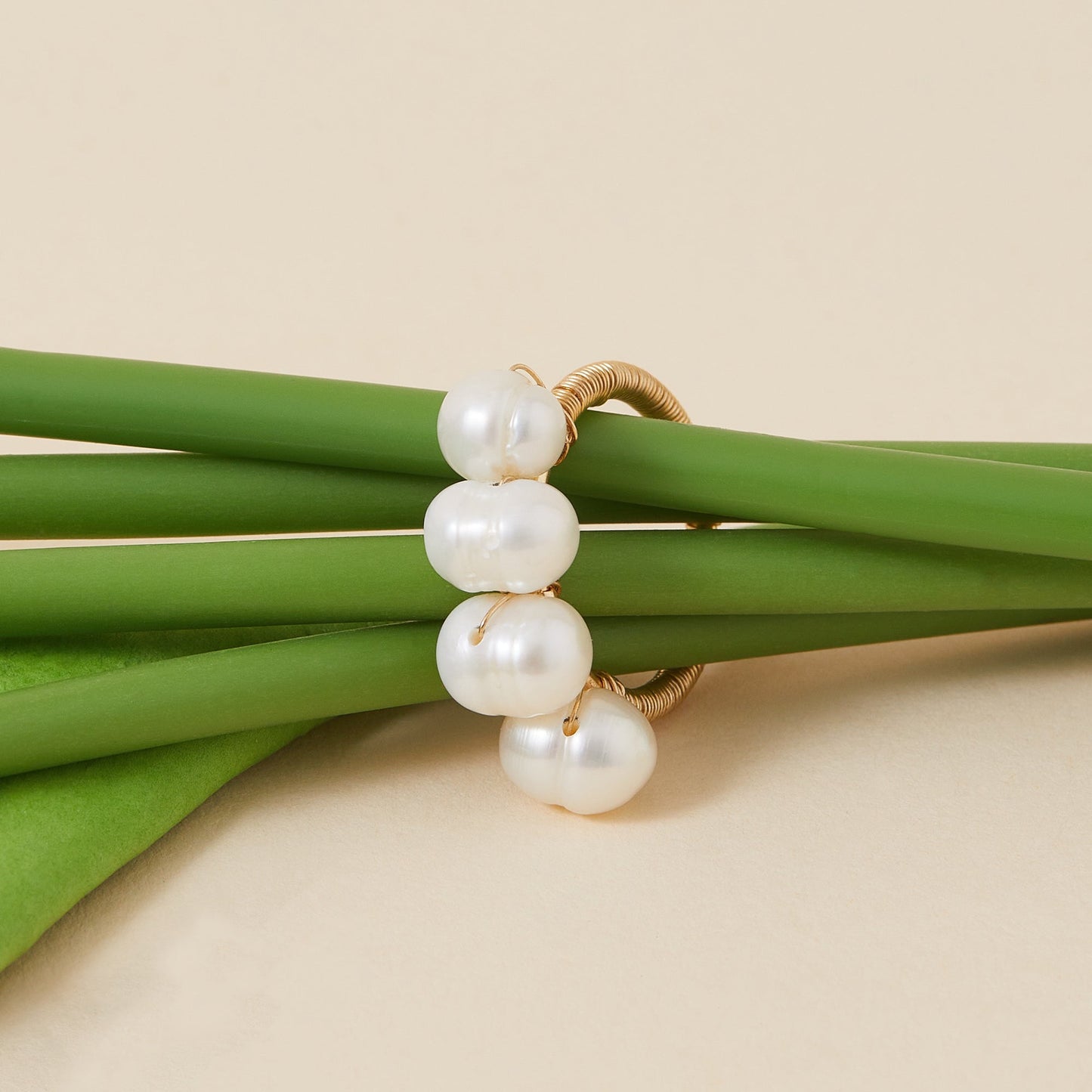London Women's Multi Fresh Water Pearl Ring-Large