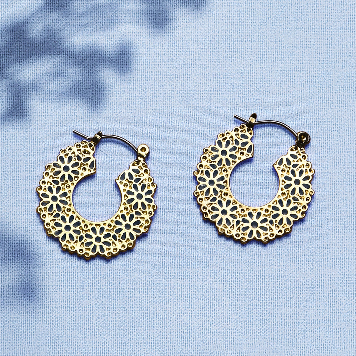 London Women's Flower Cut-Out Hoops