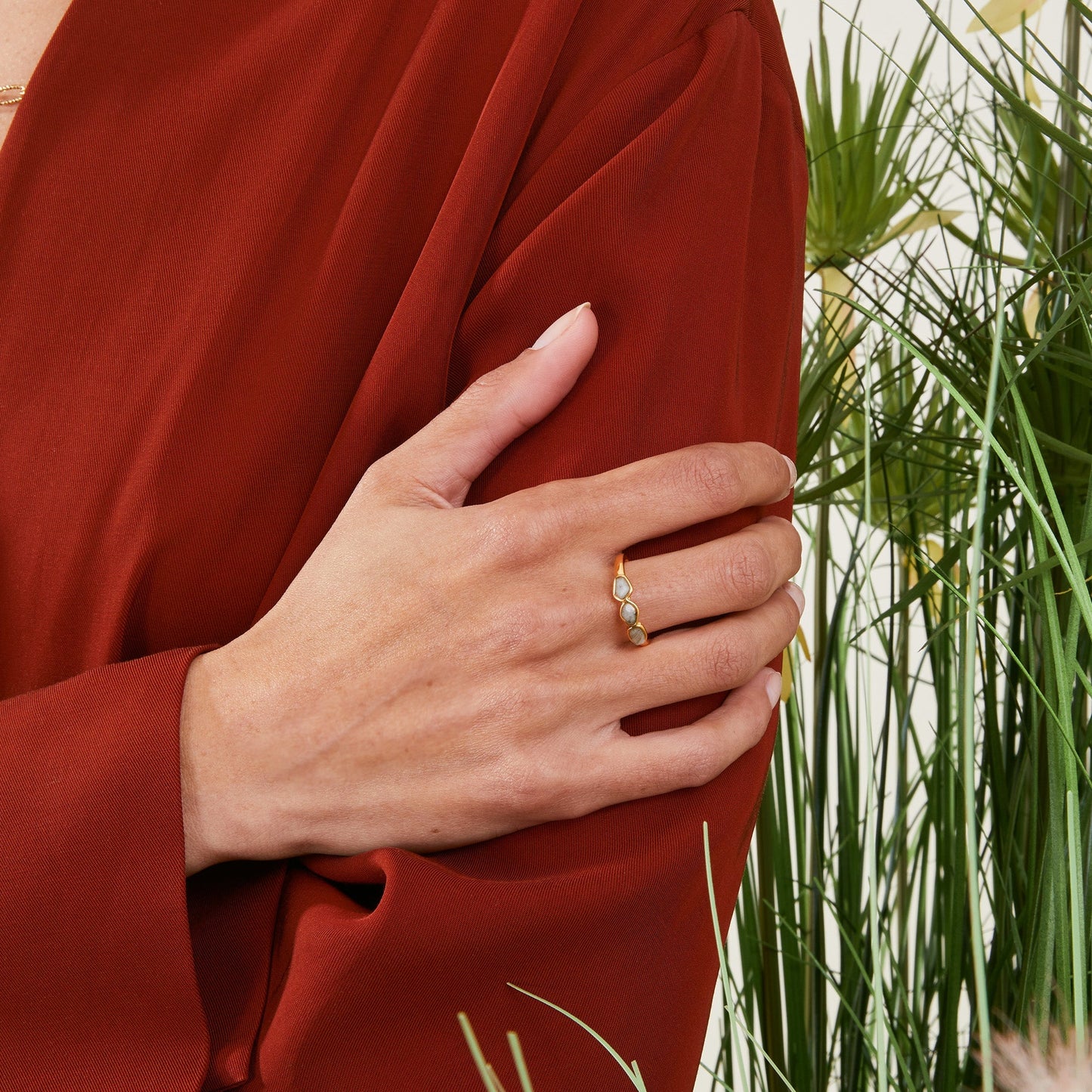 Real Gold Plated Gold Z Healing Stone Nugget Ring Labradorite-Medium