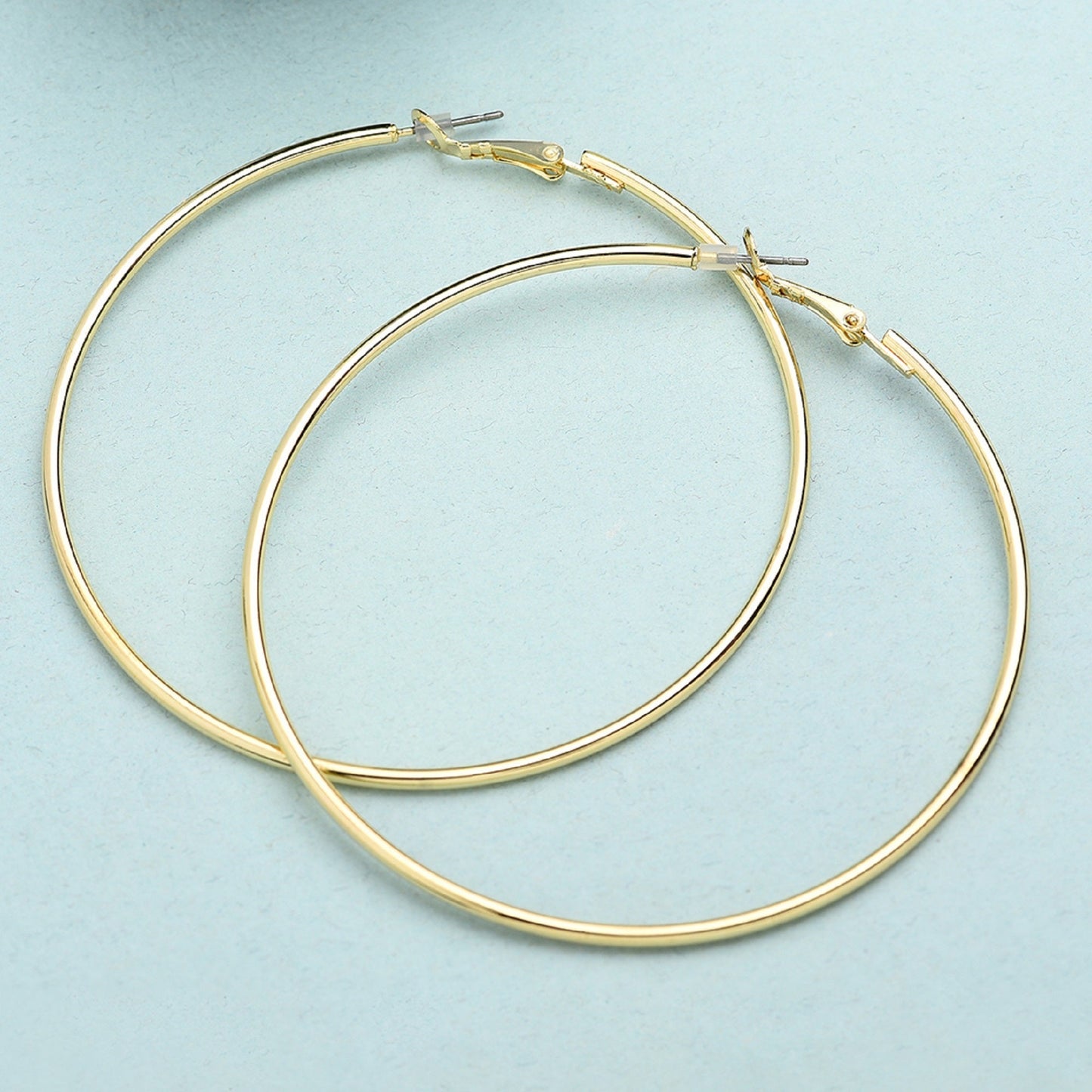 London Women's old Medium Simple Hoop Earring