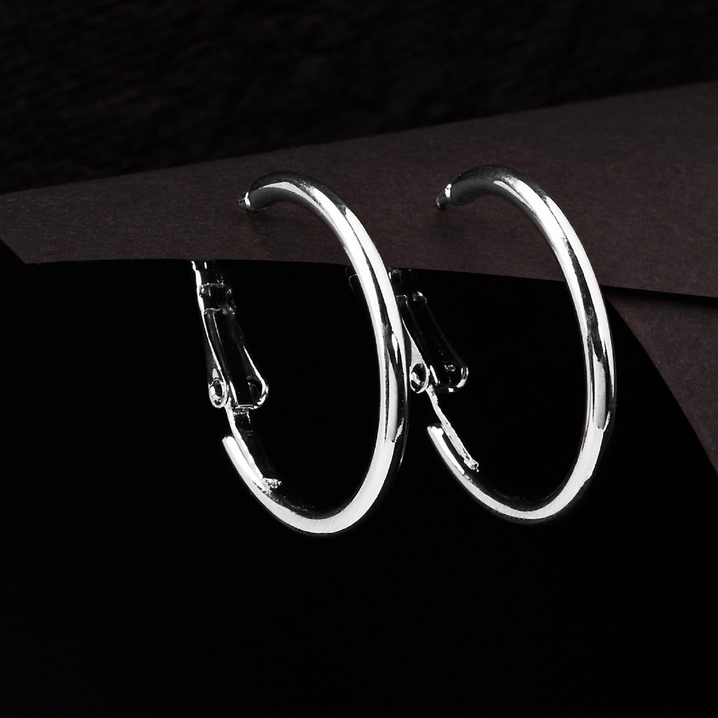 London Women's Silver Small Simple Hoop Earring