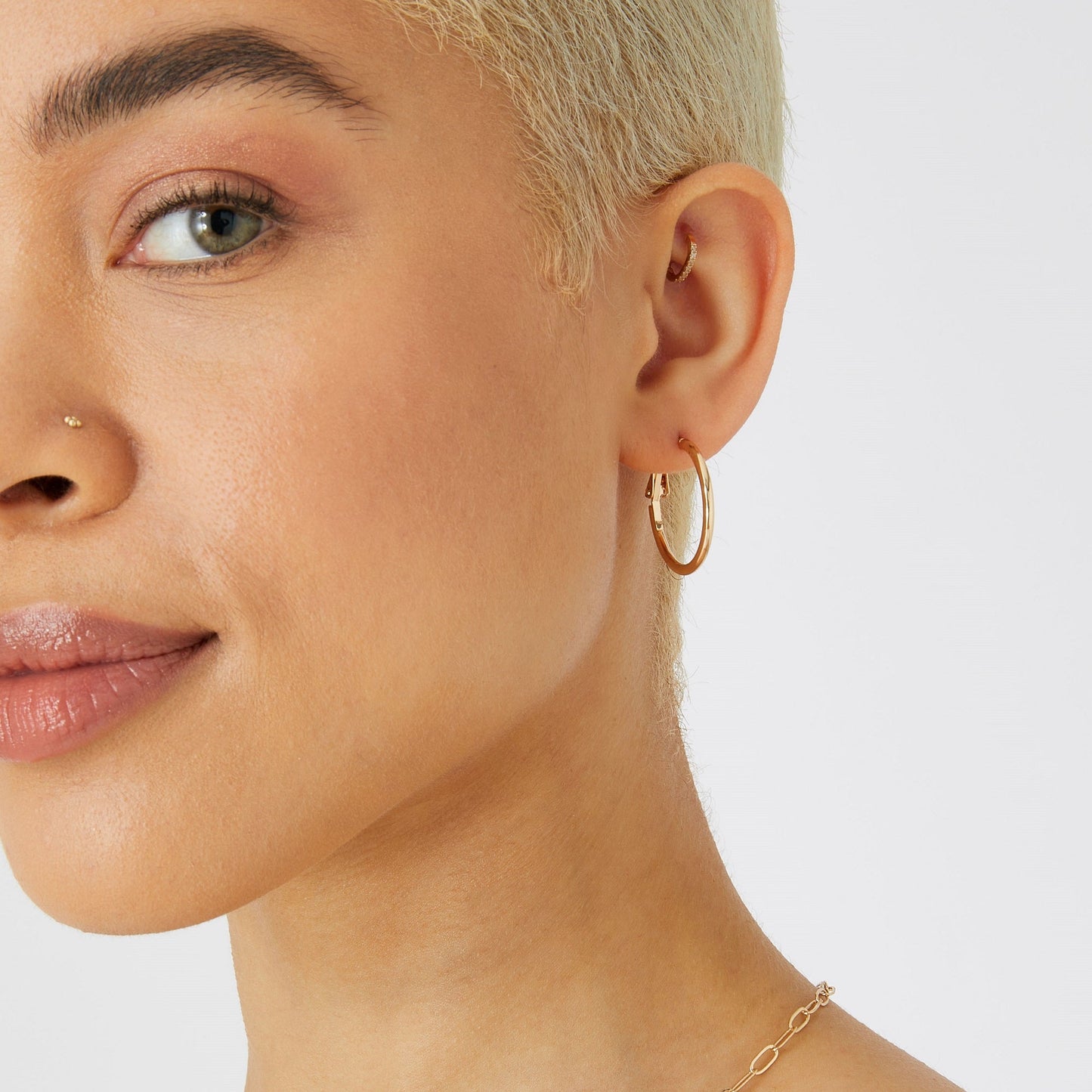 London Women's Small Simple Hoop Earrings
