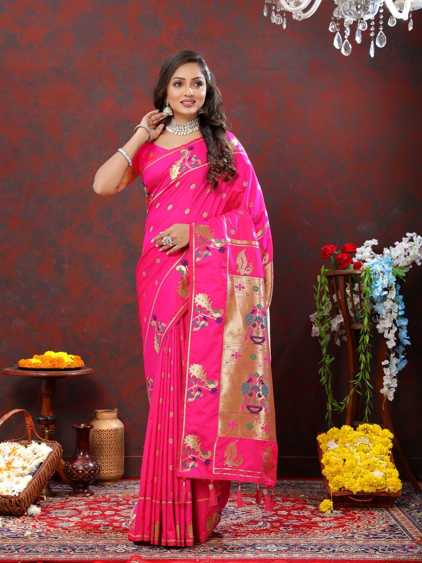 Sumptuous Dark Pink Paithani Silk Saree With Piquant Blouse Piece