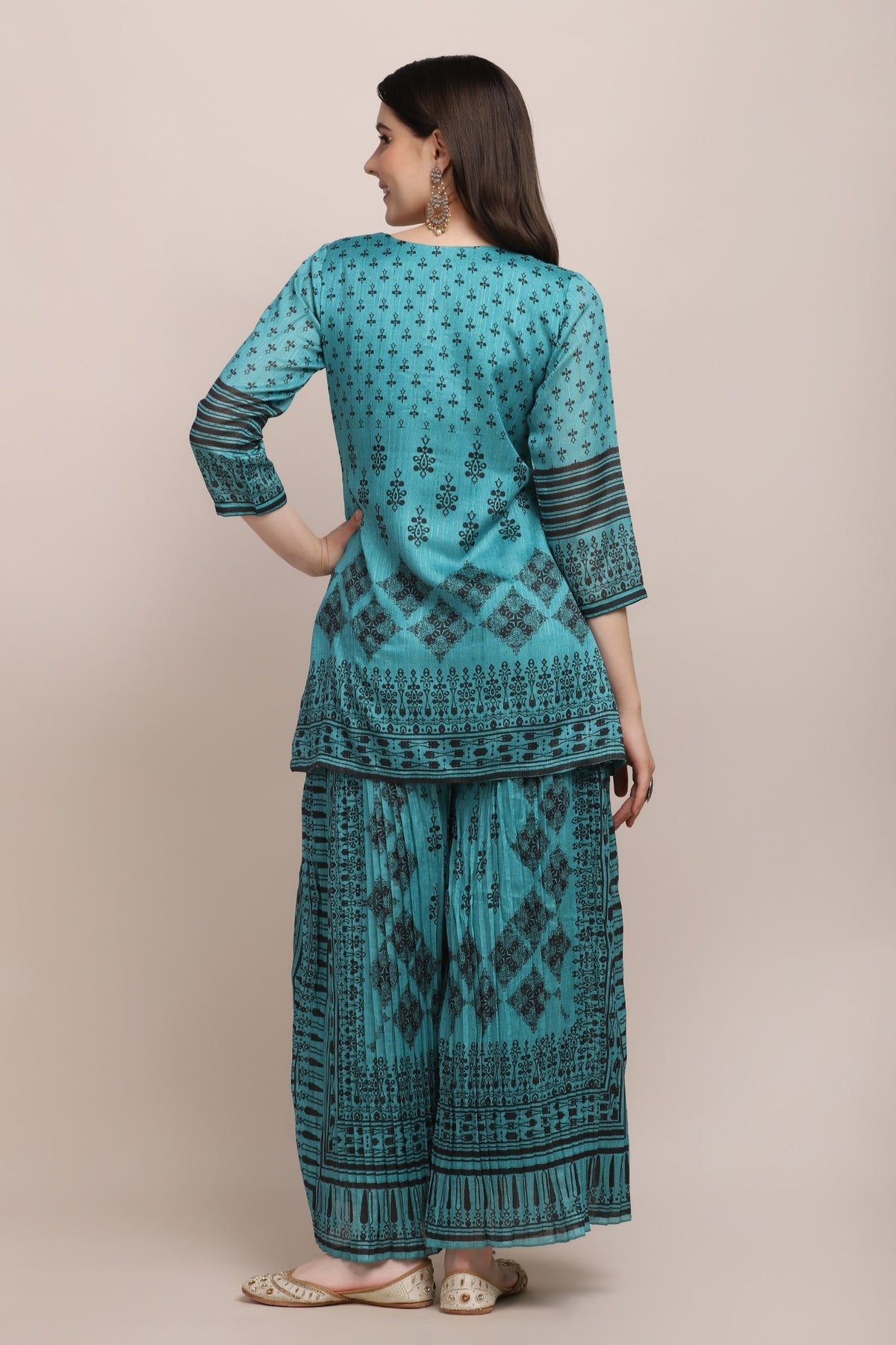 Classy Bottle Green Color Floral Motif Printed Palazzo Set