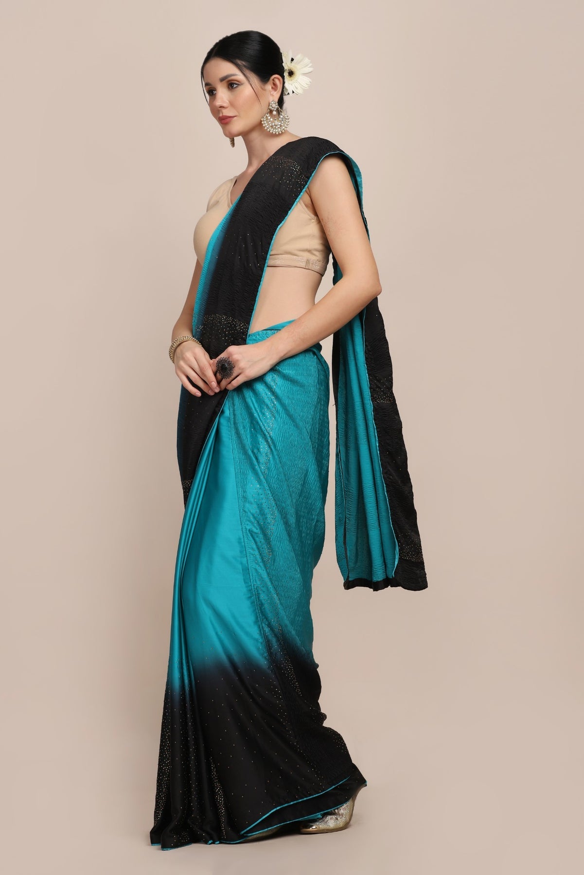 Gorgeous blue color shaded saree