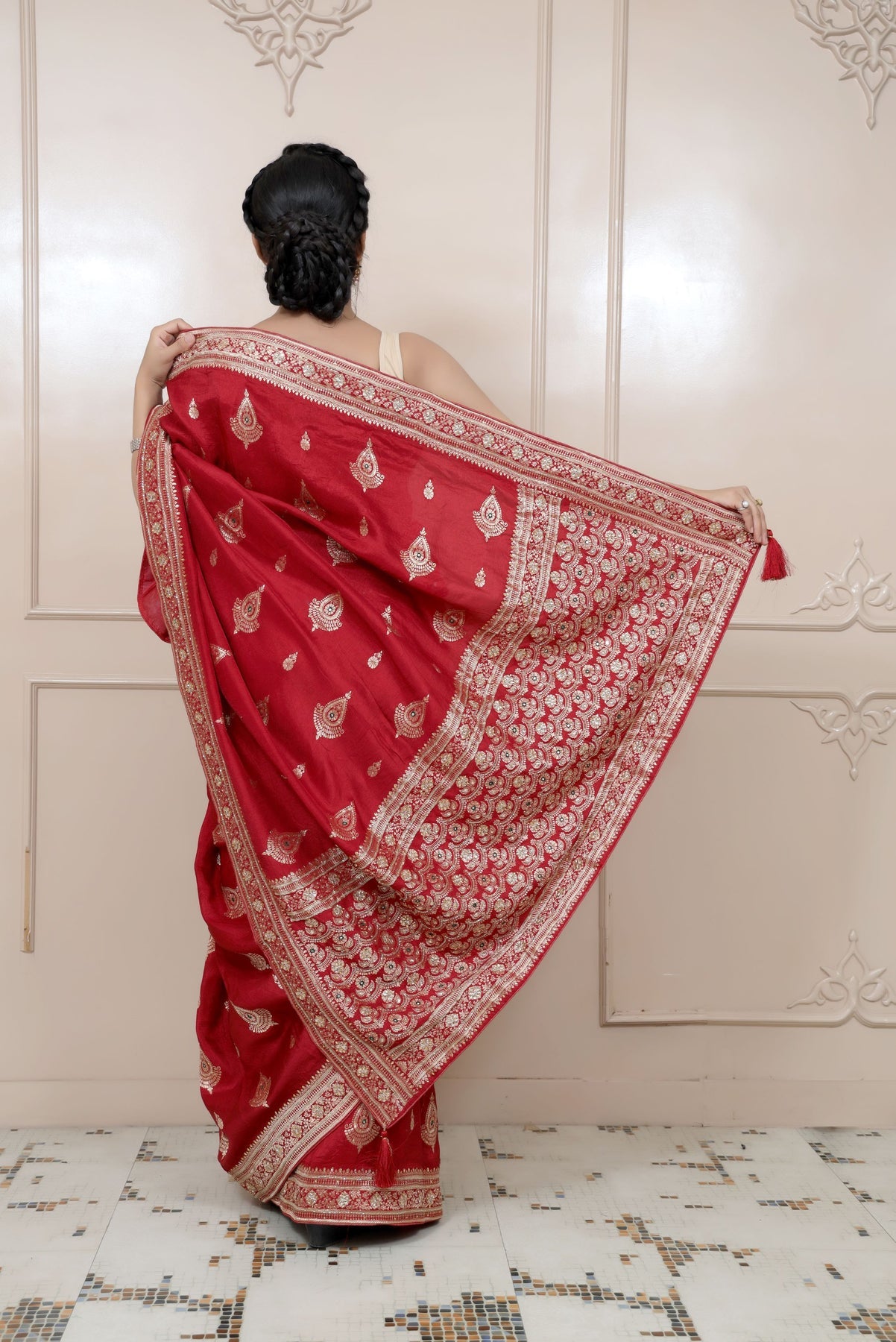 beautiful red color floral motif embroidered saree