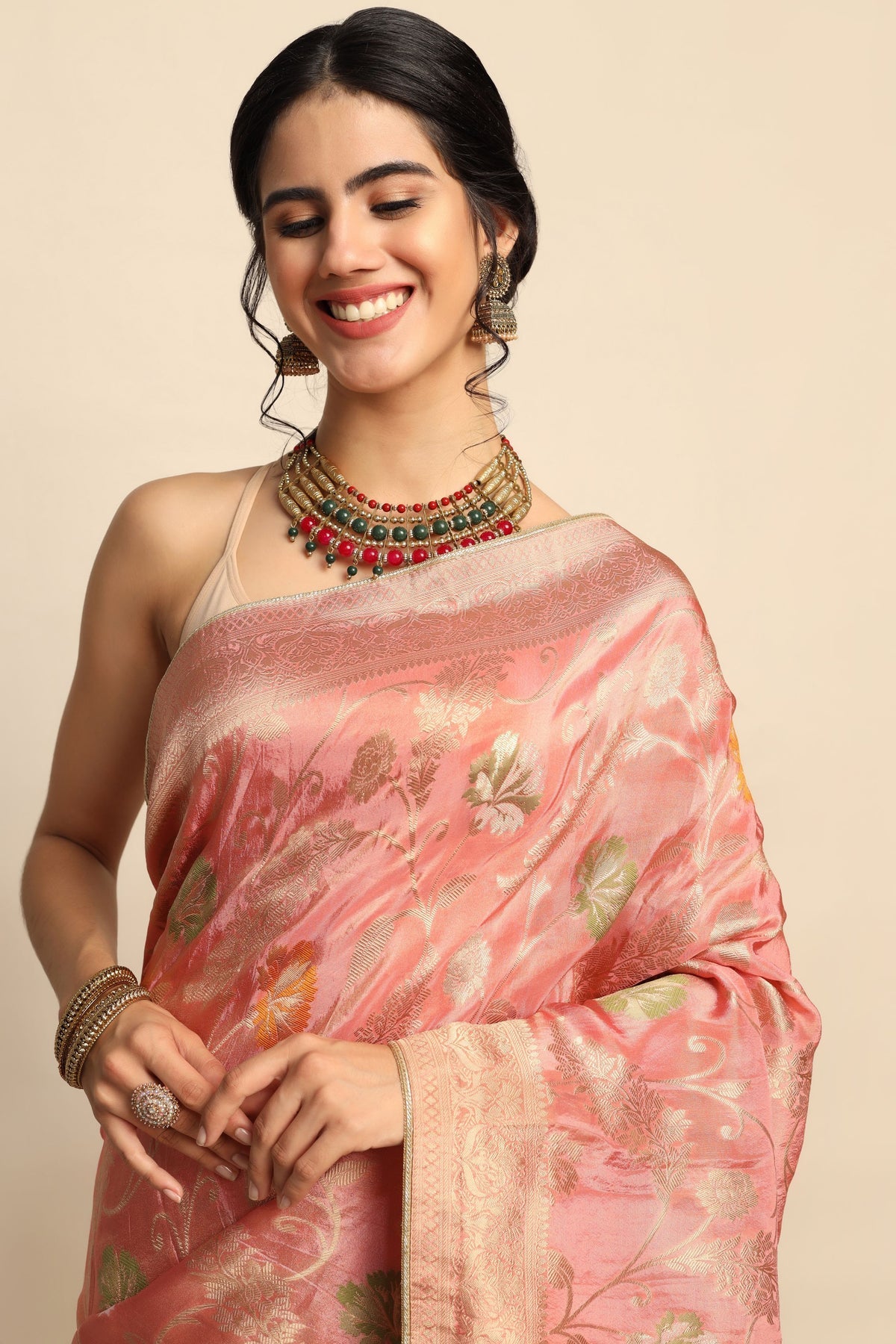 Elegant Pink Saree with Intricate Flower Motif and Stunning Zari Embroidery