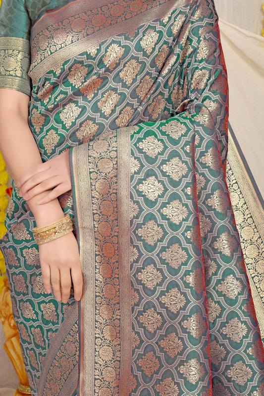 Redolent Rama Kanjivaram Silk With Evocative Blouse Piece