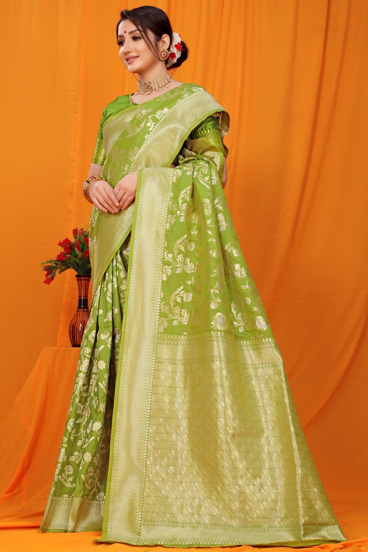 Trendy Green Kanjivaram Silk With Scintilla Blouse Piece