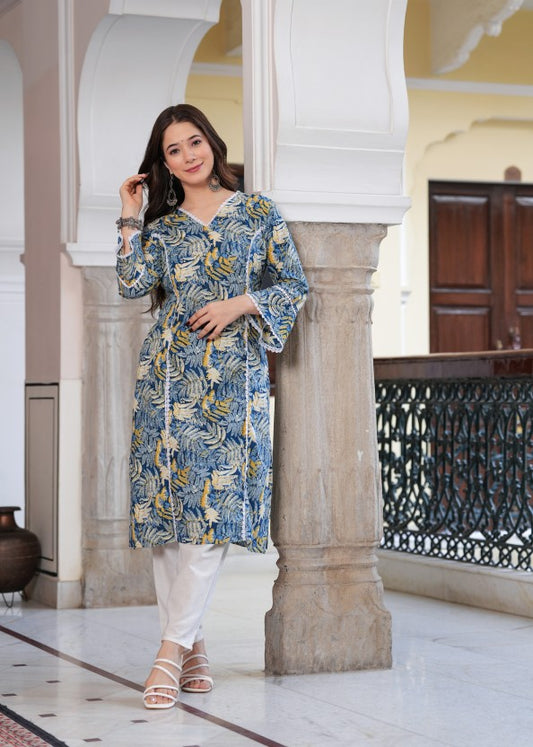 Women Printed Pure Cotton Straight Kurta