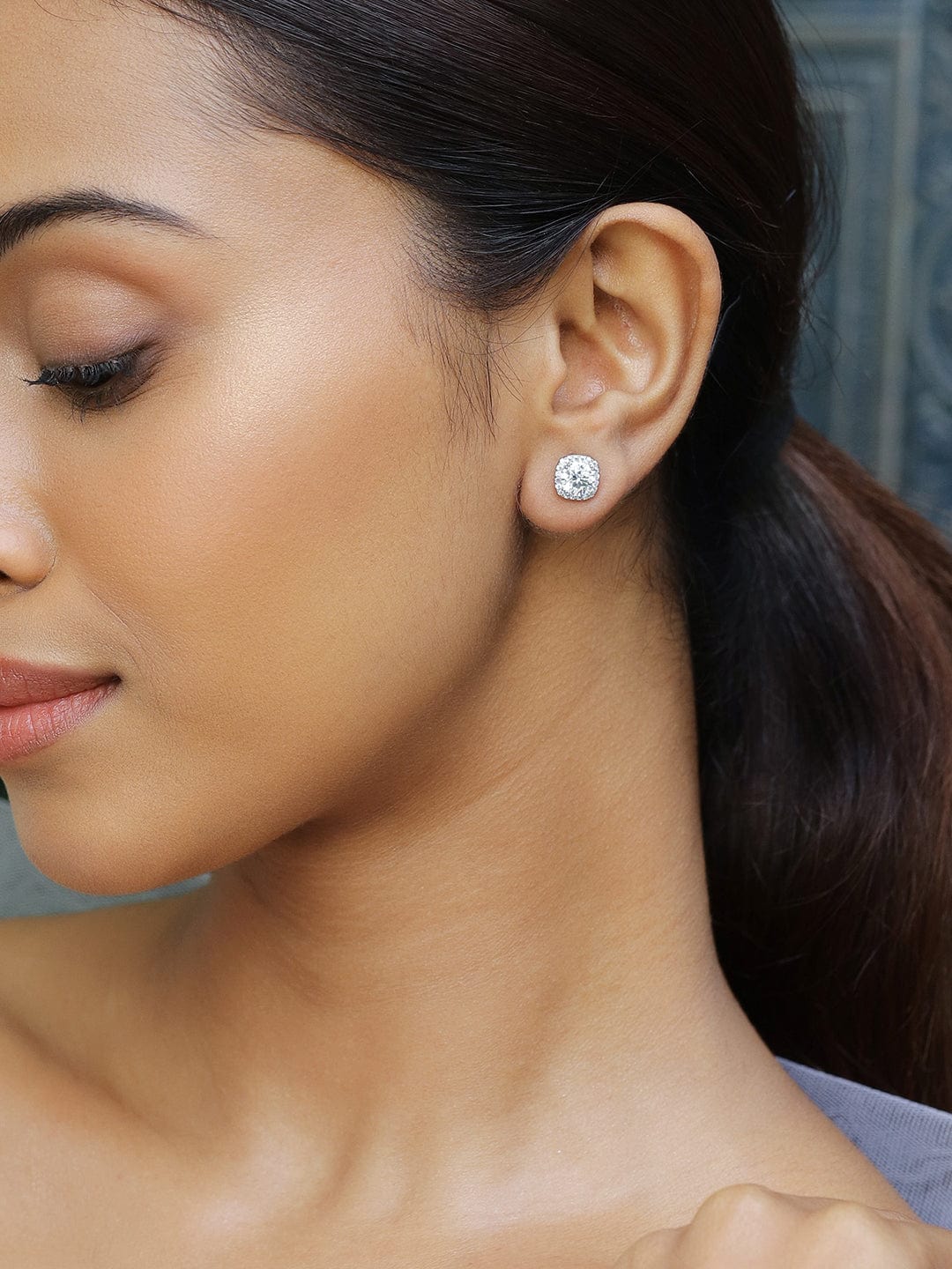 Rhodium-Plated Round Cubic Zirconia Studded Classic Stud Earrings